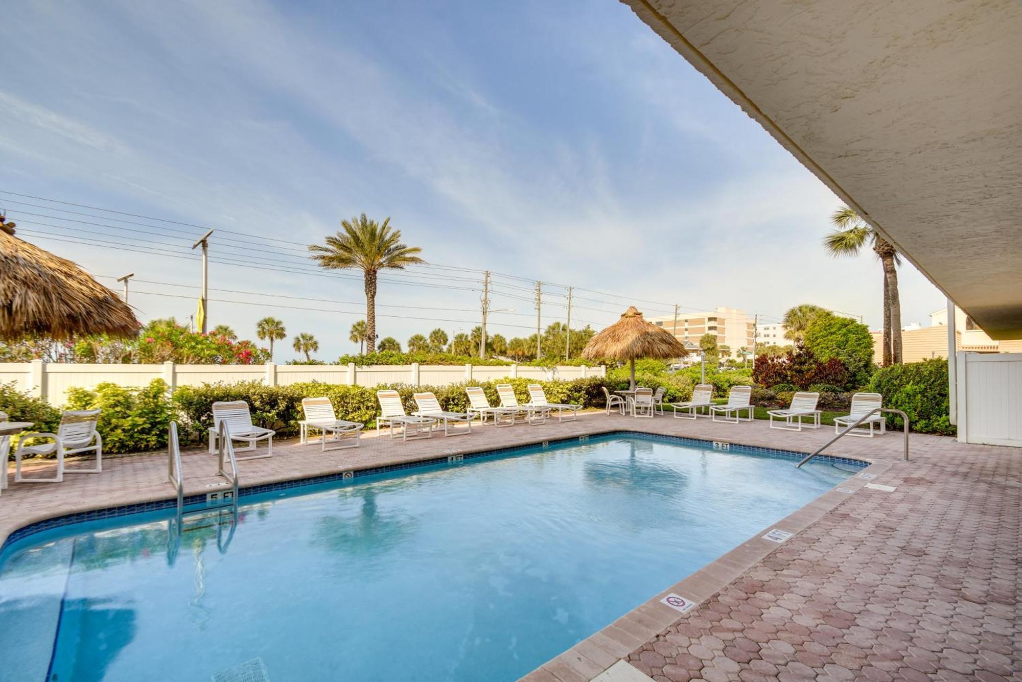 Coastal Condo With Balcony Walk To Madeira Beach! St. Pete Beach Exterior foto